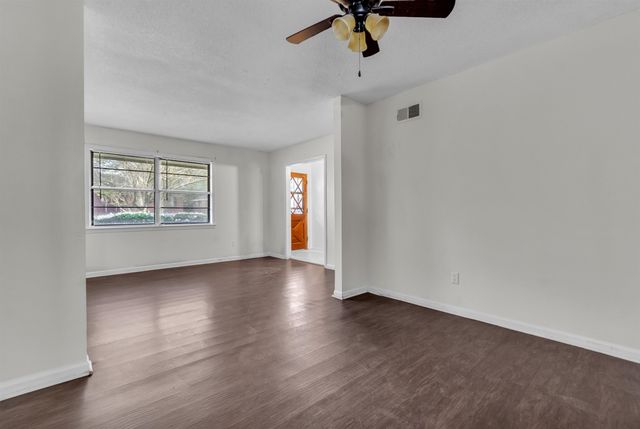 5279 PATRICK HENRY DR, Memphis, TN 38134