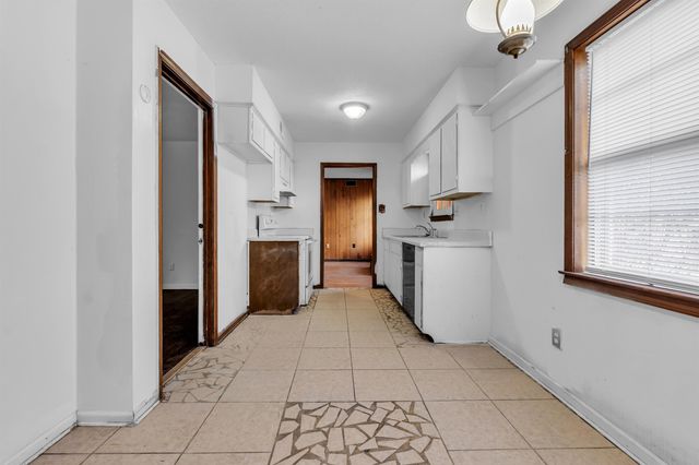 5279 PATRICK HENRY DR, Memphis, TN 38134