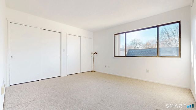 85 Viscount Drive 13B, Milford, CT 06460