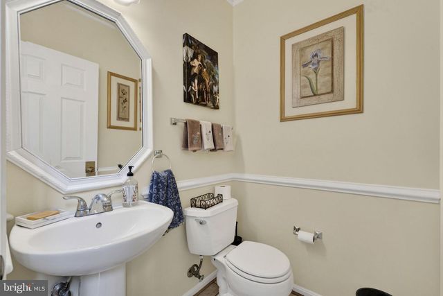 47435 COURTNEY LN, Sterling, VA 20165