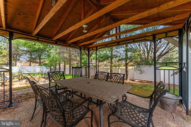 47435 COURTNEY LN, Sterling, VA 20165