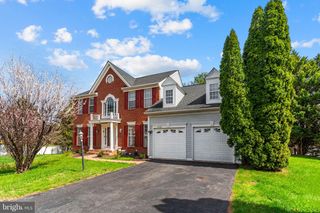 47435 COURTNEY LN, Sterling, VA 20165
