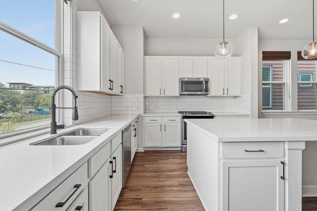 4409 Festival PATH 26, Austin, TX 78741