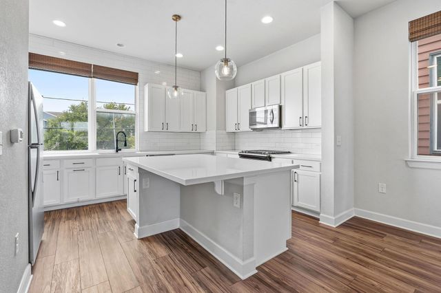 4409 Festival PATH 26, Austin, TX 78741