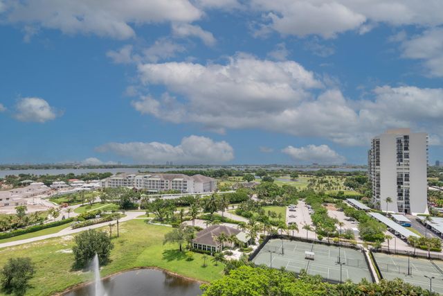 2450 Presidential Way 1405, West Palm Beach, FL 33401