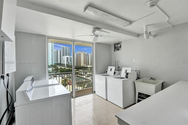 1985 S Ocean Dr 21K, Hallandale Beach, FL 33009