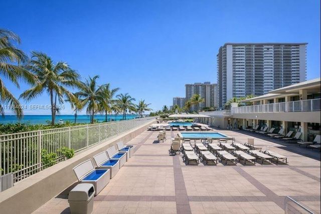 1985 S Ocean Dr 21K, Hallandale Beach, FL 33009