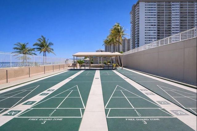 1985 S Ocean Dr 21K, Hallandale Beach, FL 33009