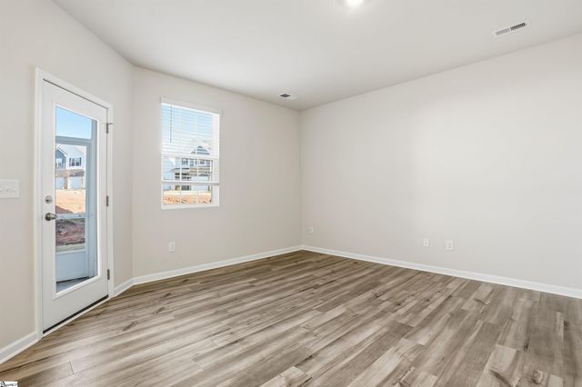 1848 Bluejay Lane, Boiling Springs, SC 29316