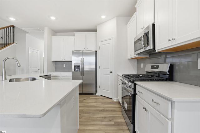 1848 Bluejay Lane, Boiling Springs, SC 29316