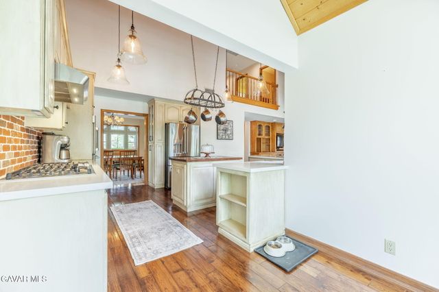 41605 Crispi Lane, Lancaster, CA 93536