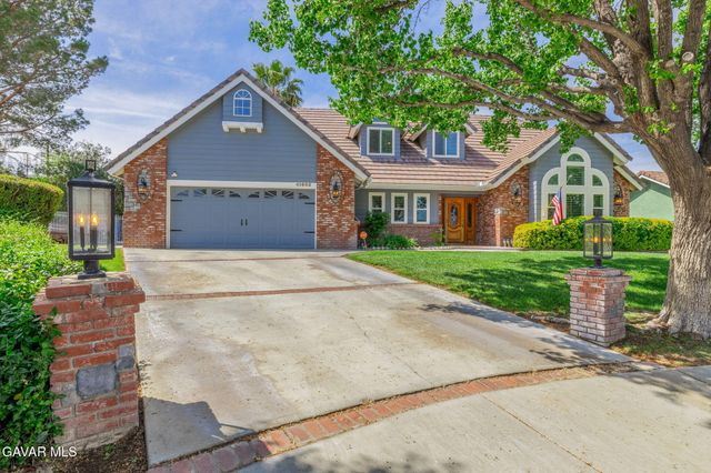 41605 Crispi Lane, Lancaster, CA 93536