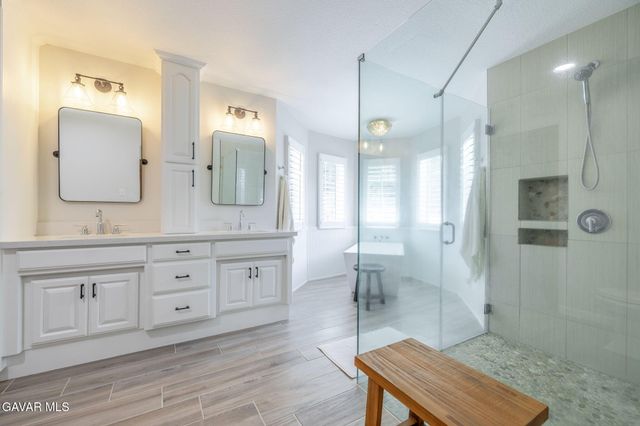 41605 Crispi Lane, Lancaster, CA 93536