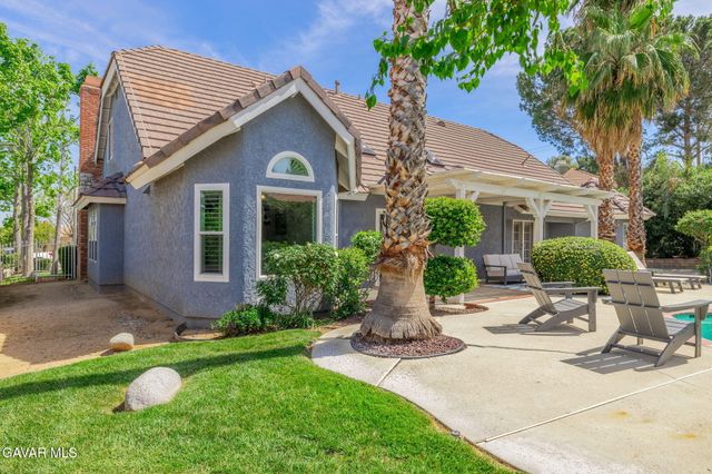 41605 Crispi Lane, Lancaster, CA 93536