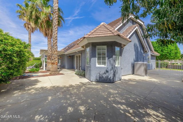 41605 Crispi Lane, Lancaster, CA 93536