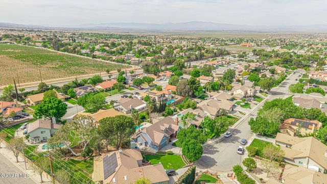 41605 Crispi Lane, Lancaster, CA 93536