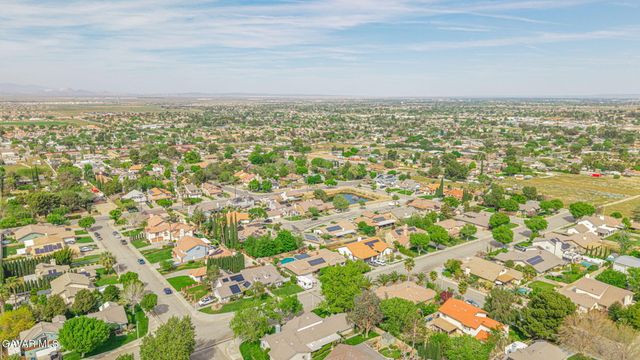 41605 Crispi Lane, Lancaster, CA 93536