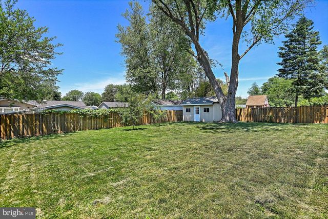 103 N CYPRESS RD, Sterling, VA 20164