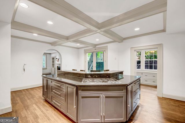 958 E Rock Springs Road NE, Atlanta, GA 30306