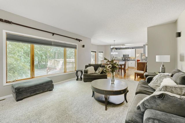 17285 Wilderness Trail SE, Prior Lake, MN 55372