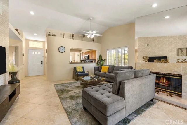 344 Vista Royale, Palm Desert, CA 92211