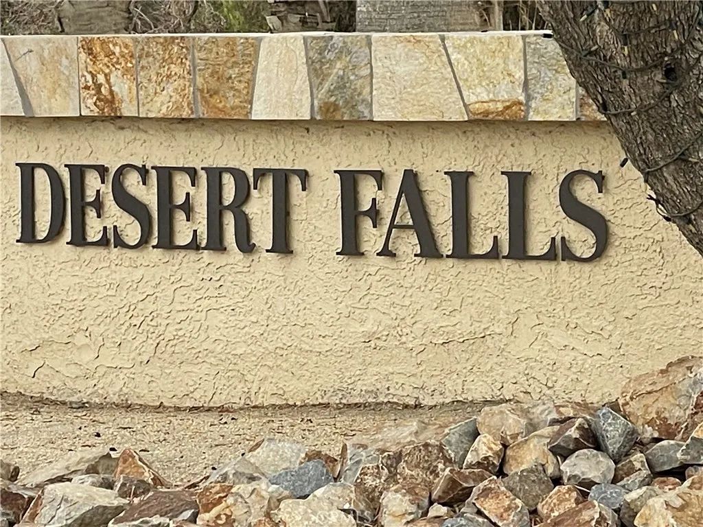 344 Vista Royale, Palm Desert, CA 92211