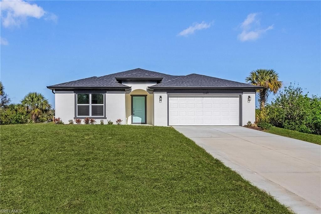 545 Oakshire LN, LEHIGH ACRES, FL 33972 — exterior