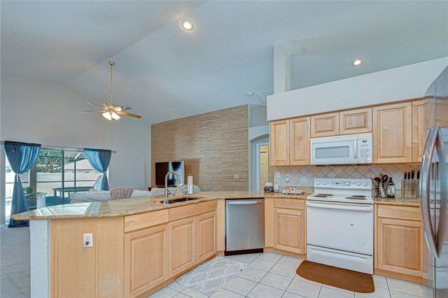 2617 ALLWOOD AVENUE, Valrico, FL 33596