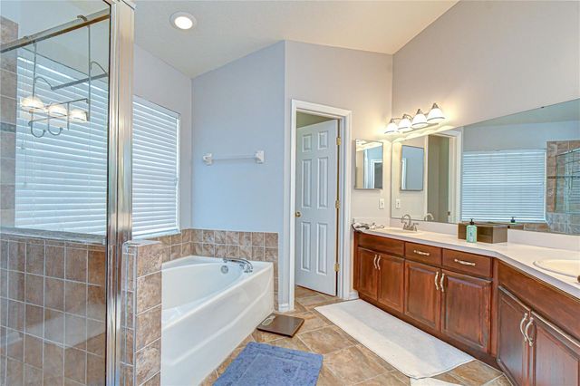 2617 ALLWOOD AVENUE, Valrico, FL 33596