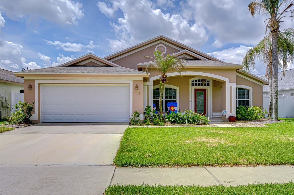 2617 ALLWOOD AVENUE, Valrico, FL 33596