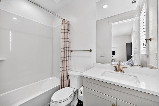 4068 Whitney Vista Lane, Rocklin, CA 95677