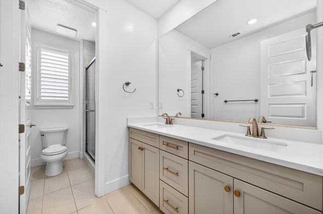 4068 Whitney Vista Lane, Rocklin, CA 95677