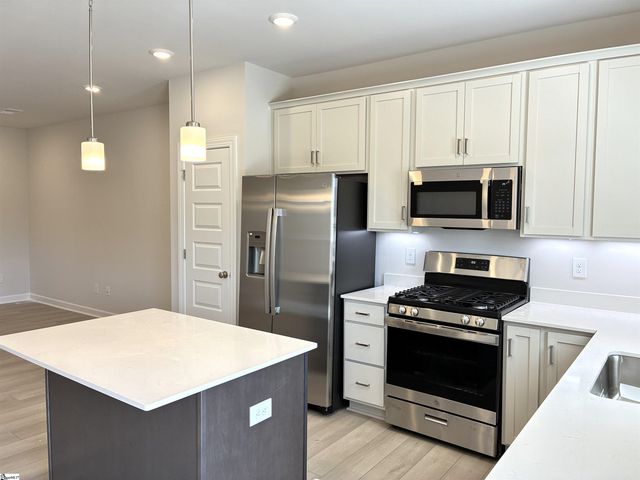 245 Taylor Woods Court, Greenville, SC 29607