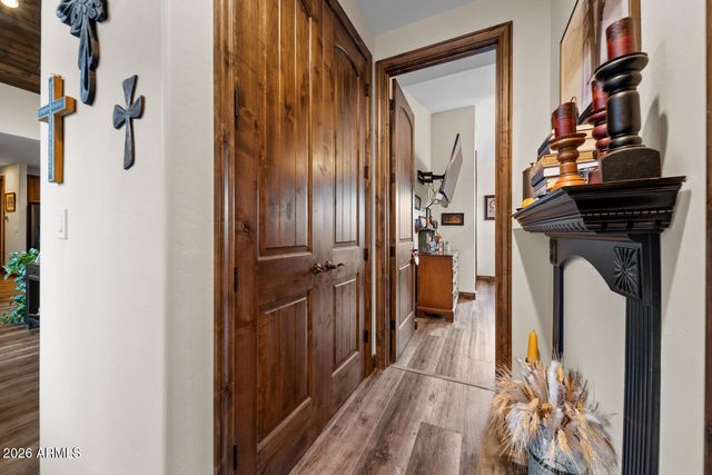 1730 S Torreon Lakes Drive, Show Low, AZ 85901