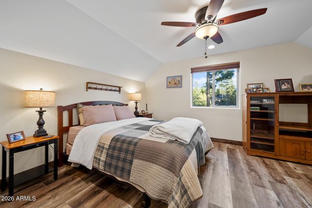 1730 S Torreon Lakes Drive, Show Low, AZ 85901