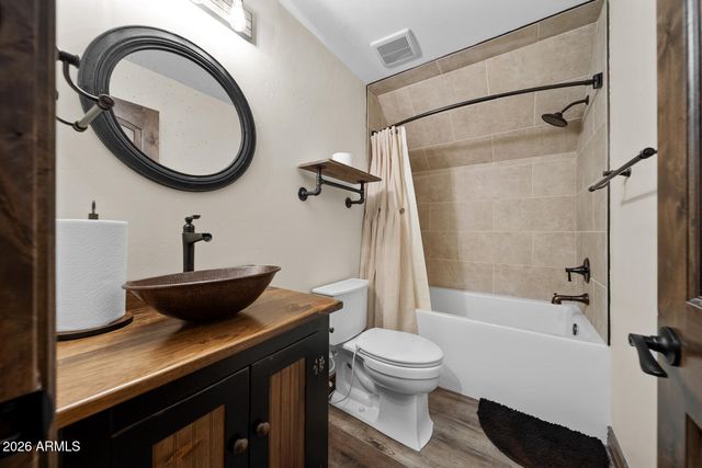 1730 S Torreon Lakes Drive, Show Low, AZ 85901