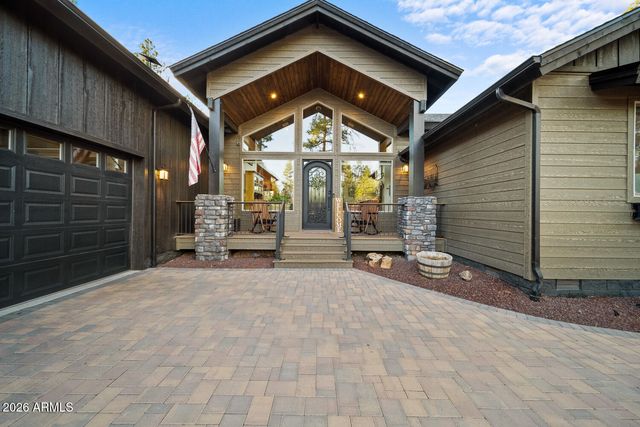 1730 S Torreon Lakes Drive, Show Low, AZ 85901