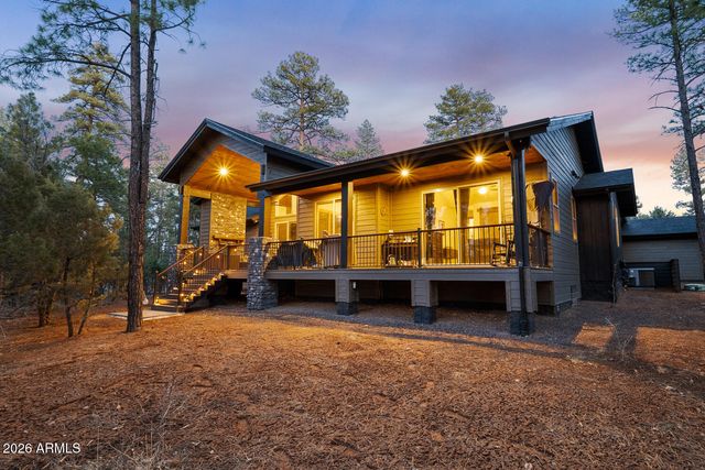 1730 S Torreon Lakes Drive, Show Low, AZ 85901