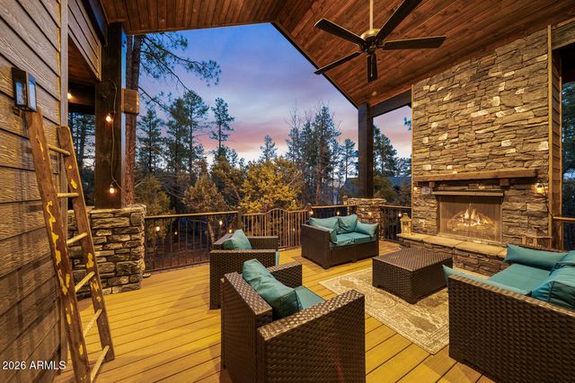 1730 S Torreon Lakes Drive, Show Low, AZ 85901