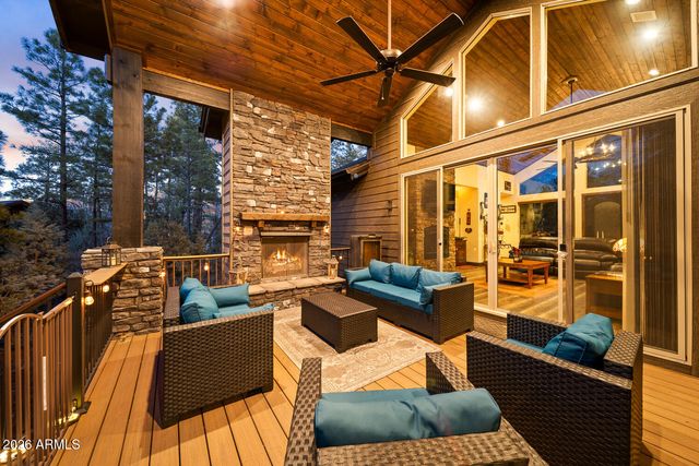 1730 S Torreon Lakes Drive, Show Low, AZ 85901