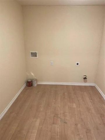 6103 Sherwood Drive, Houston, TX 77021