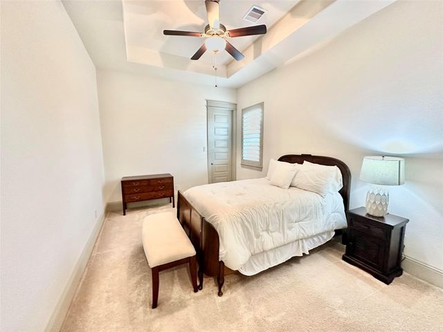 2072 Laurie Darlin Drive, Conroe, TX 77384