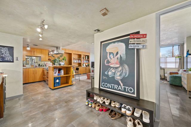 1800 Lavaca ST A-208, Austin, TX 78701