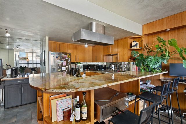 1800 Lavaca ST A-208, Austin, TX 78701