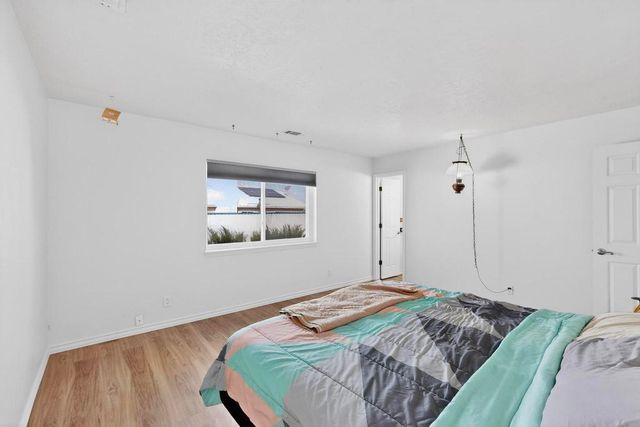 831 Gallahad Street SW, Los Lunas, NM 87031