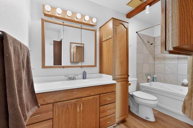 831 Gallahad Street SW, Los Lunas, NM 87031