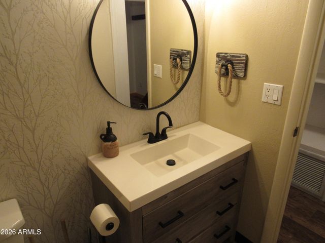 8834 W MARYS Circle, Pine, AZ 85544