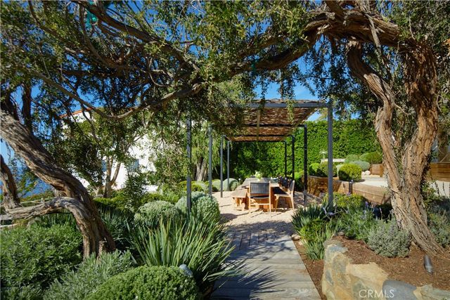 6 Rockledge Road, Laguna Beach, CA 92651