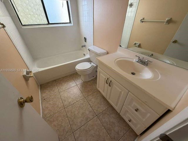 11394 Royal Palm Blvd 11394, Coral Springs, FL 33065