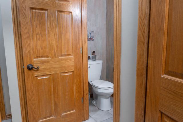 9 E Flanigan Dr, Augusta, KS 67010